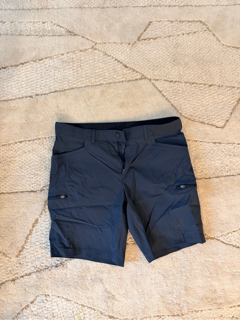 Men's Performance  Outdoor Cargo Shorts